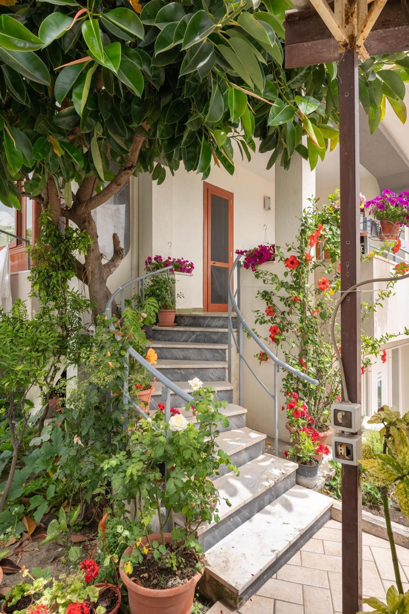 B&B Vera'S Home Помпей Екстериор снимка